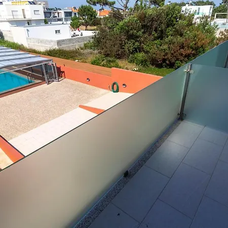 Semesterbostad O Cantinho Entre A Ria E O Mar - With Hot Water Pool Year Round -