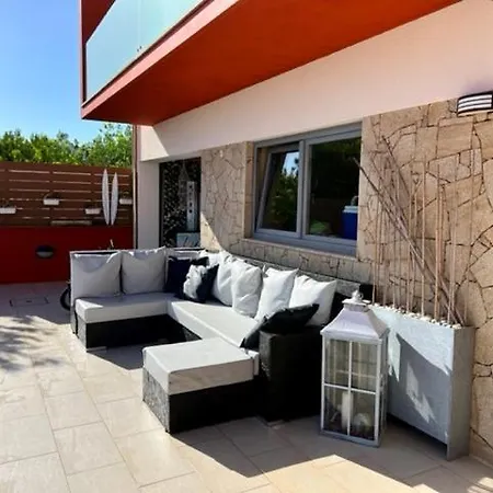 O Cantinho Entre A Ria E O Mar - With Hot Water Pool Year Round