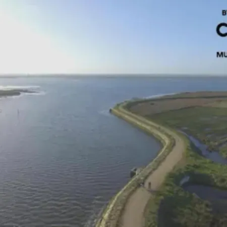 Prázdninový dům O Cantinho Entre A Ria E O Mar - With Hot Water Pool Year Round *