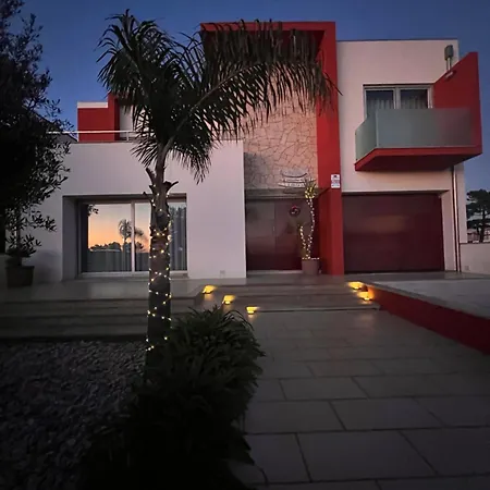 O Cantinho Entre A Ria E O Mar - With Hot Water Pool Year Round Prázdninový dům *