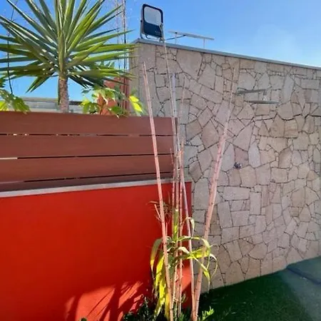 O Cantinho Entre A Ria E O Mar - With Hot Water Pool Year Round Feriehus Torreira