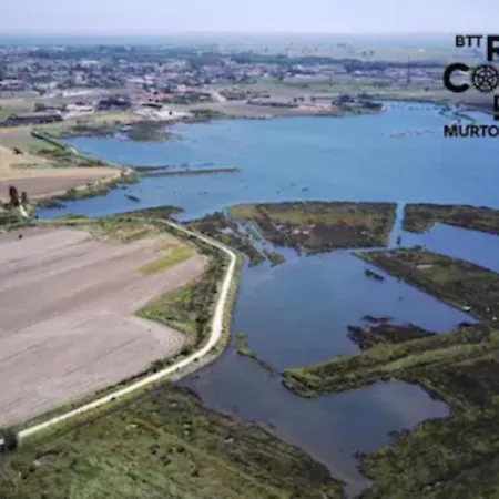 Feriehus O Cantinho Entre A Ria E O Mar - With Hot Water Pool Year Round