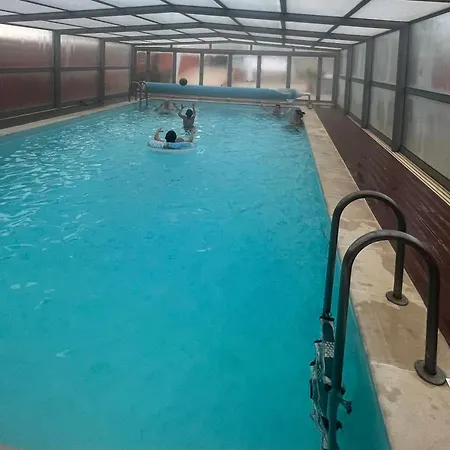 O Cantinho Entre A Ria E O Mar - With Hot Water Pool Year Round Feriehus *