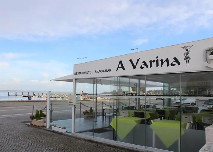 O Cantinho Entre A Ria E O Mar - With Hot Water Pool Year Round *