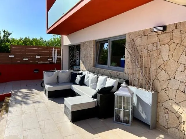 O Cantinho Entre A Ria E O Mar - With Hot Water Pool Year Round