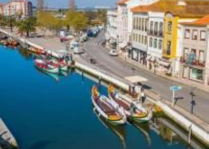 Casa de Férias O Cantinho Entre A Ria E O Mar - With Hot Water Pool Year Round Torreira