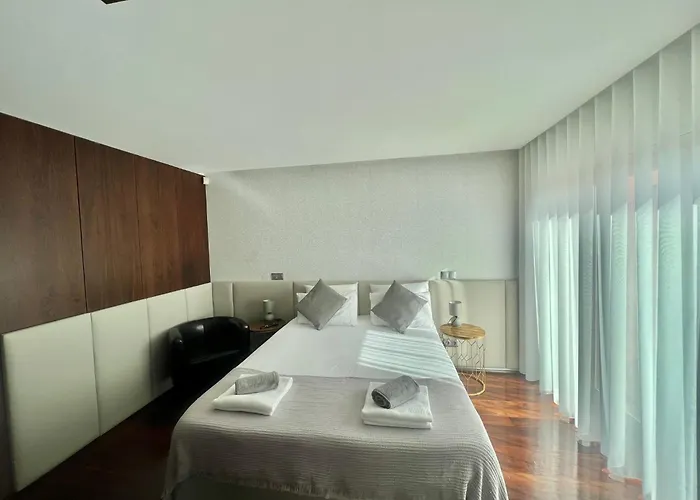 Casa de Férias O Cantinho Entre A Ria E O Mar - With Hot Water Pool Year Round *