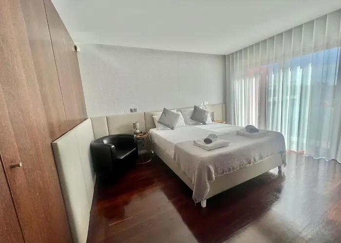 O Cantinho Entre A Ria E O Mar - With Hot Water Pool Year Round Torreira