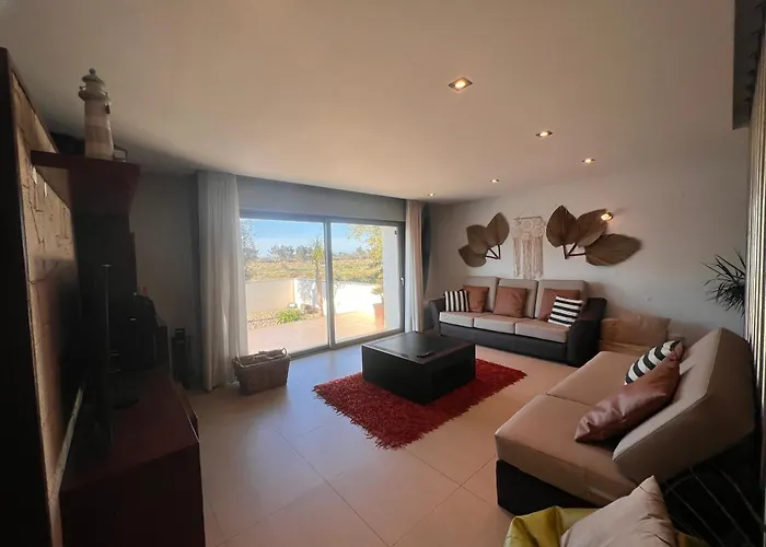 Casa de Férias O Cantinho Entre A Ria E O Mar - With Hot Water Pool Year Round