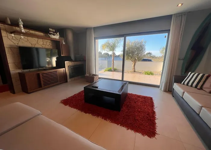 Casa de Férias O Cantinho Entre A Ria E O Mar - With Hot Water Pool Year Round Torreira